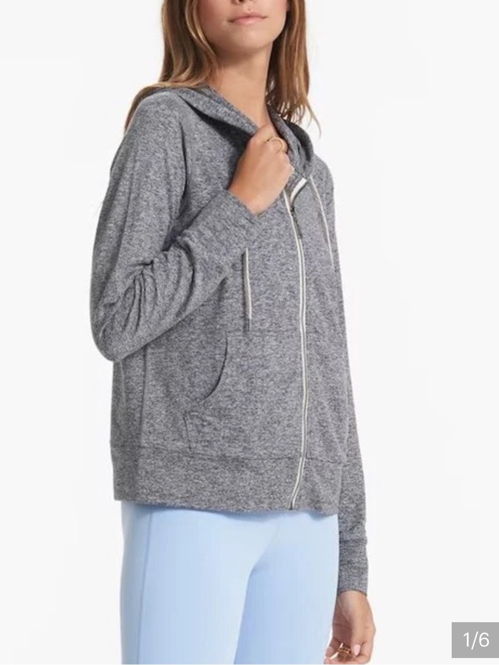 Vuori Halo Performance Hoodie 2.0 Heather Grey LARGE